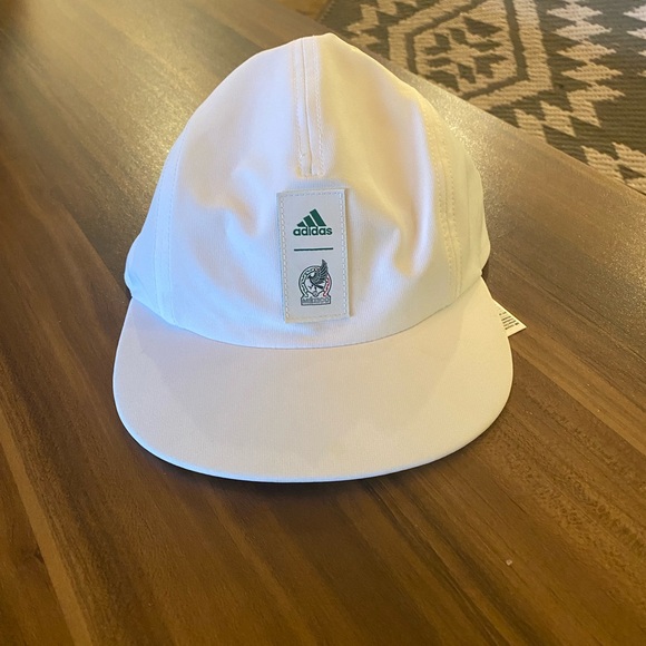 Adidas Mexico 5 Panel Hat (Brand New) - Picture 1 of 2